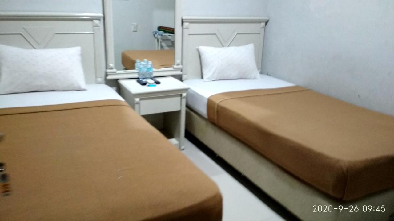 Hotel Anggrek Aceh Banda Aceh Exterior foto